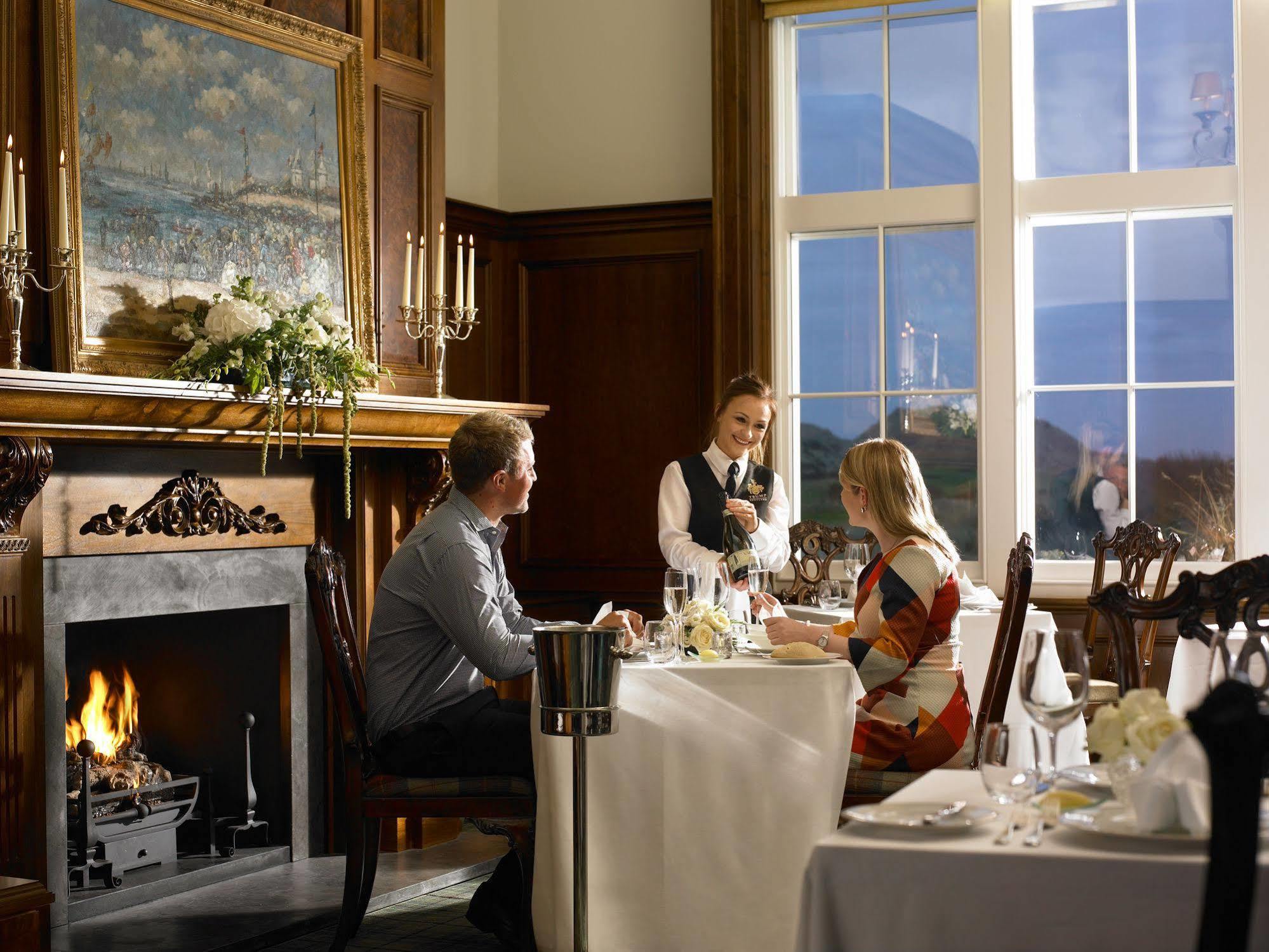 Trump Macleod House & Lodge, Scotland Balmedie Eksteriør bilde